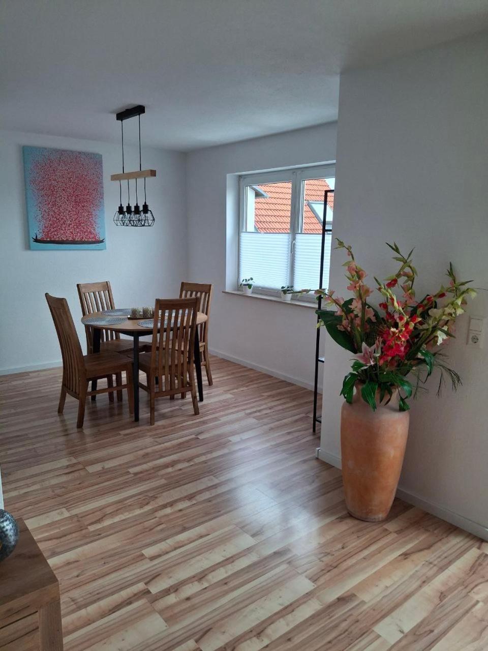 Schoene Wohnung Mit Balkon Stockach Buitenkant foto